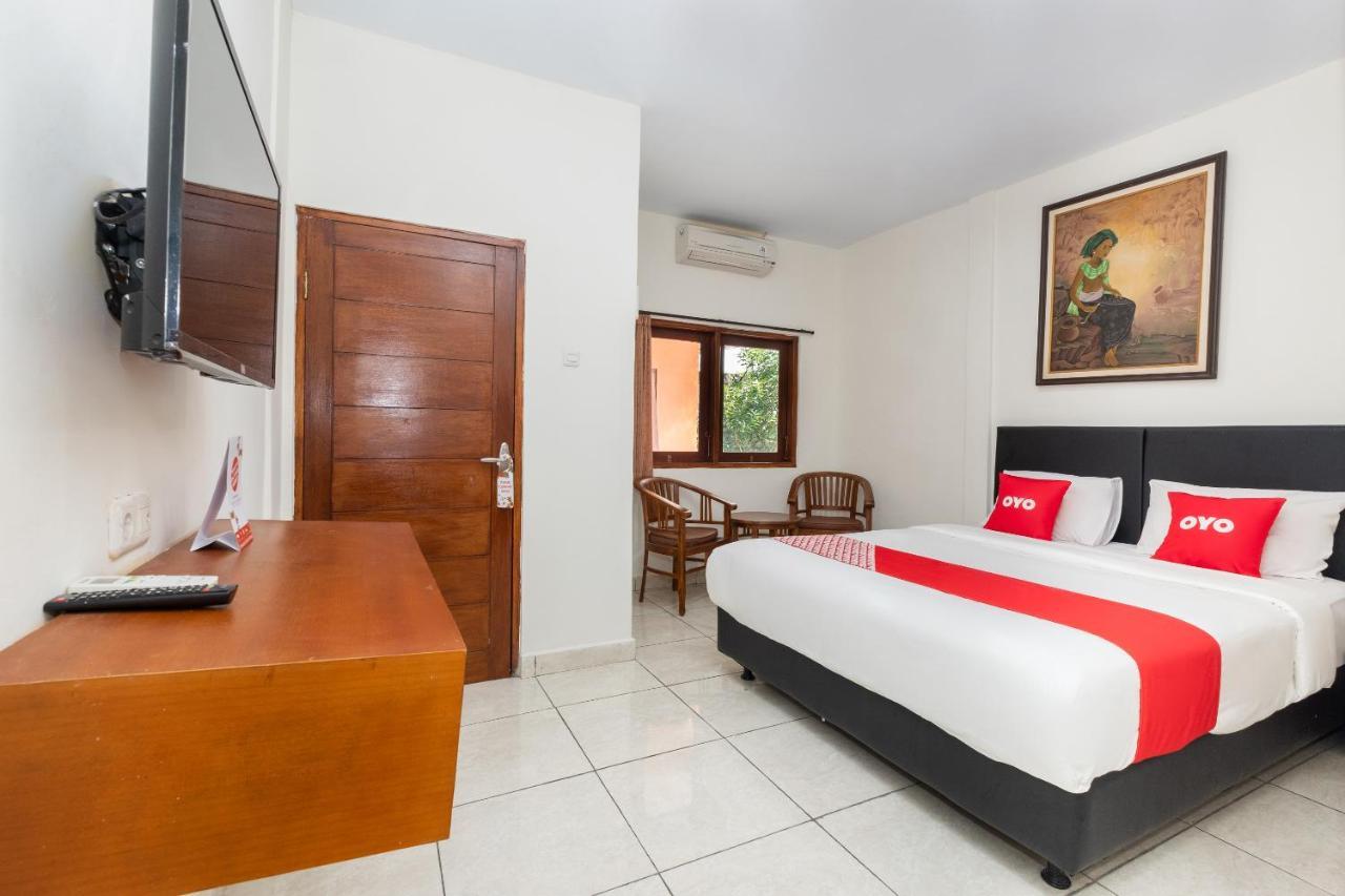 Oyo 3775 Ketut Inn Pesanggaran Екстер'єр фото
