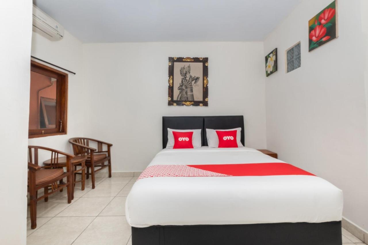 Oyo 3775 Ketut Inn Pesanggaran Екстер'єр фото
